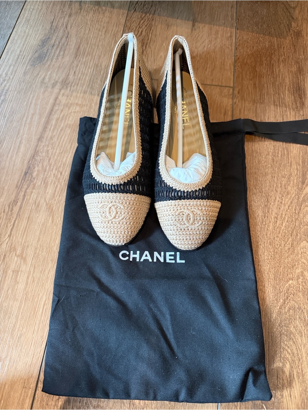 CC Black & Beige Raffia Cap-Toe Ballet Flats